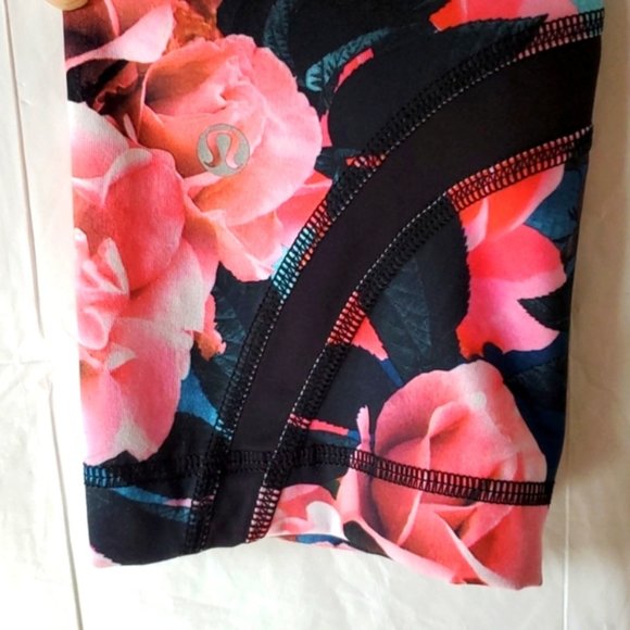 Lululemon Secret Garden Run Inspire Crop Leggings size 4 - Picture 5 of 7